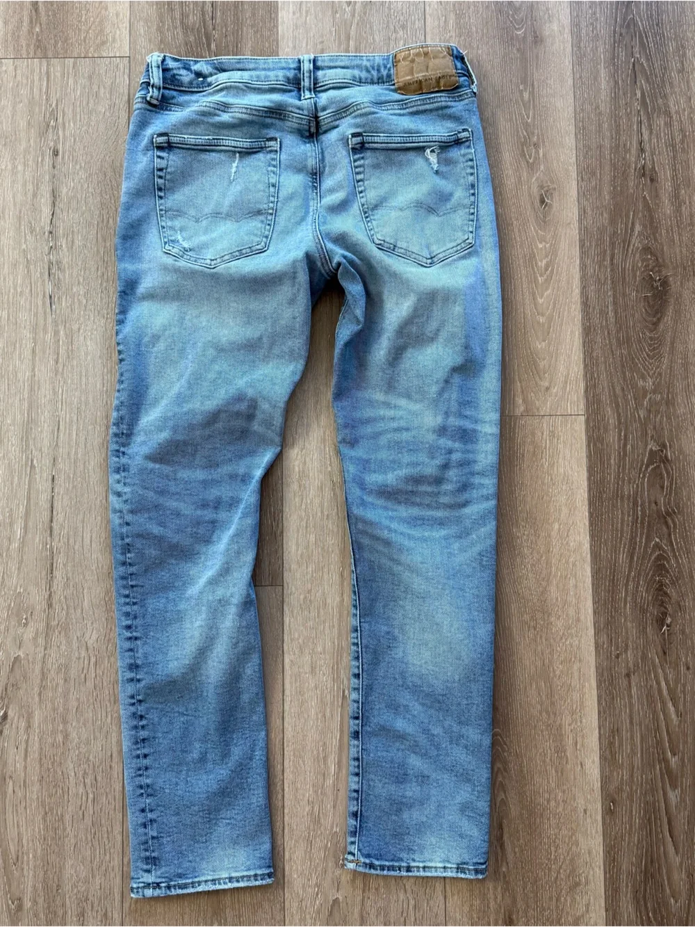 American Eagle Outfitters additional measurements